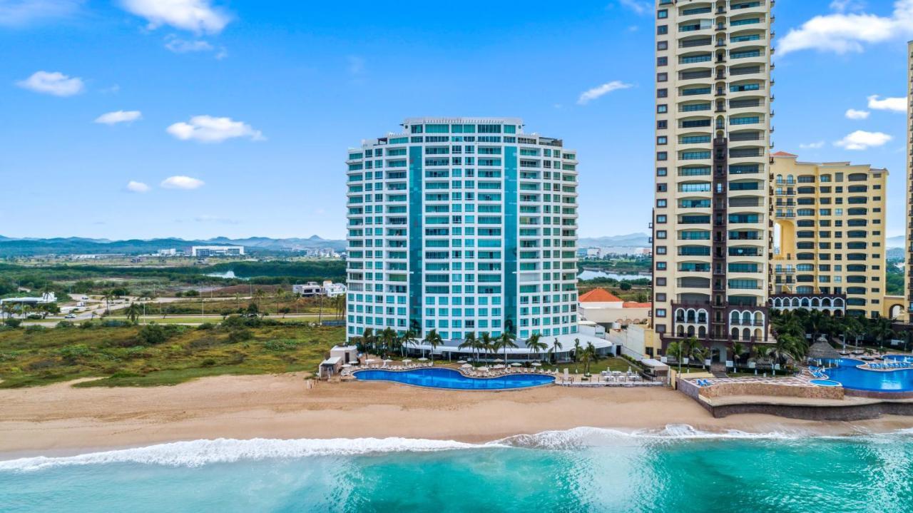 Park Royal Beach Mazatlán Buitenkant foto