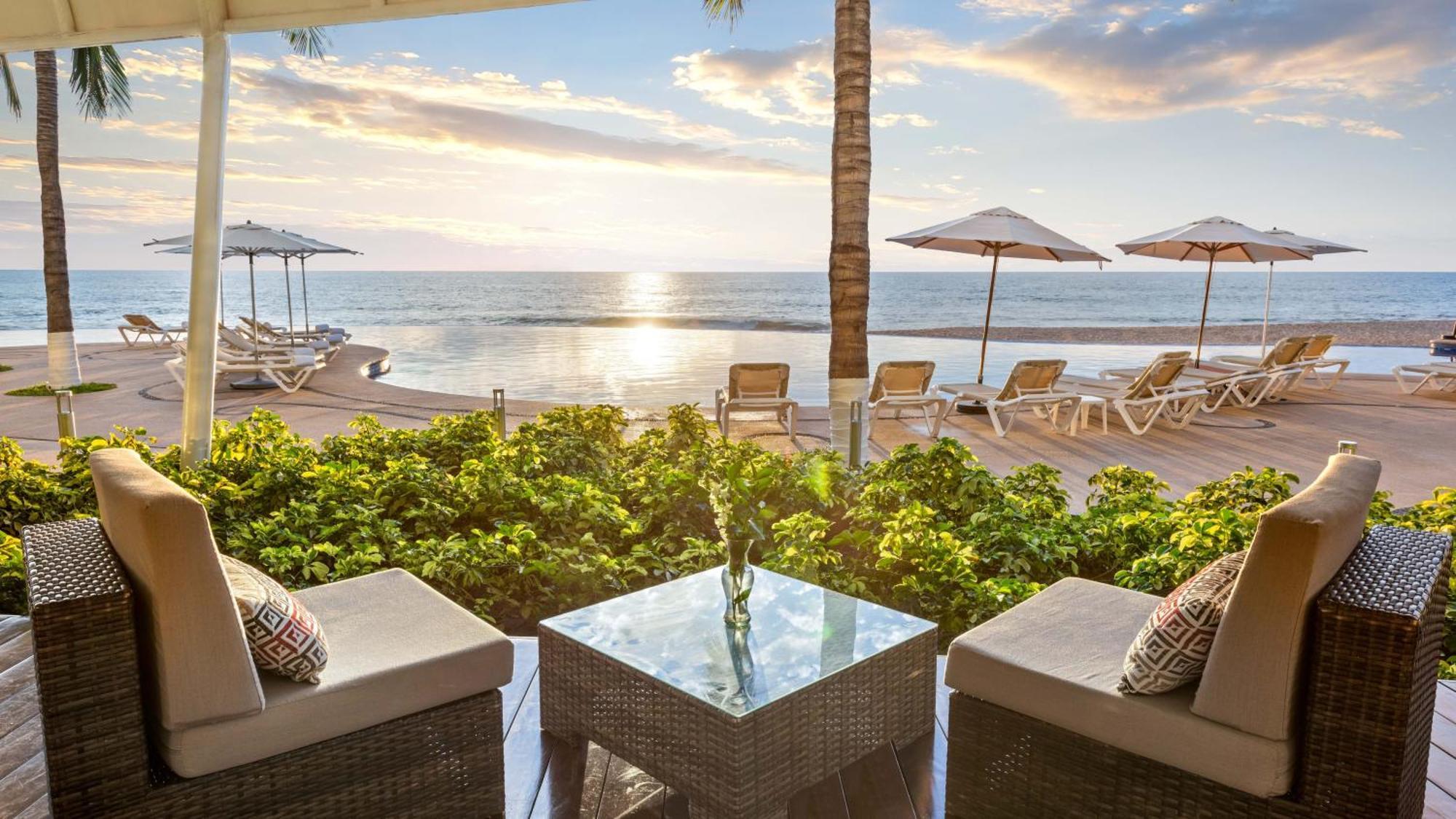 Park Royal Beach Mazatlán Buitenkant foto