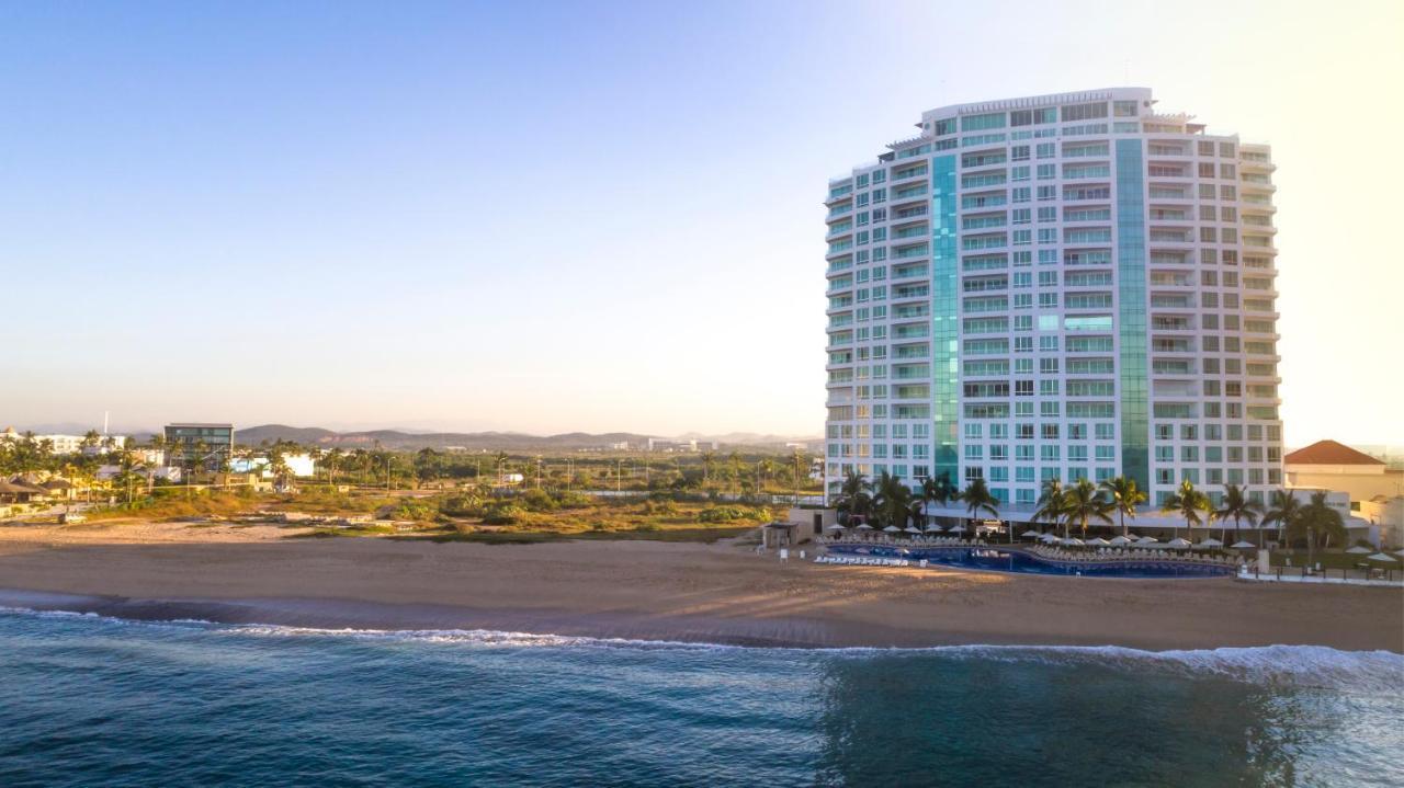 Park Royal Beach Mazatlán Buitenkant foto